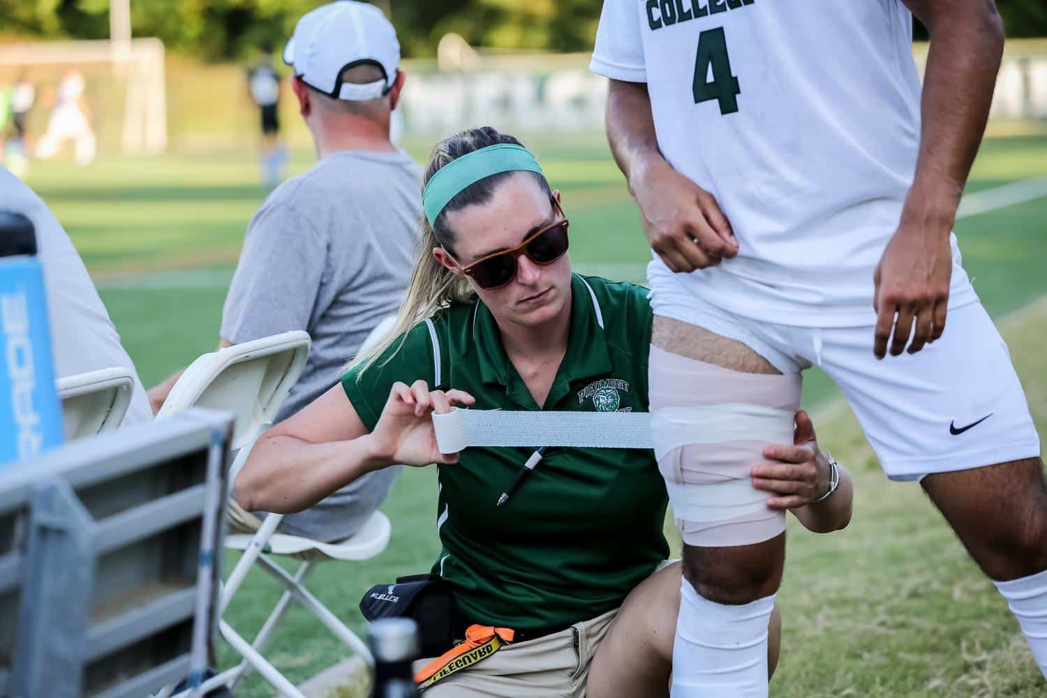 applied health sciences athletic trainer during game
