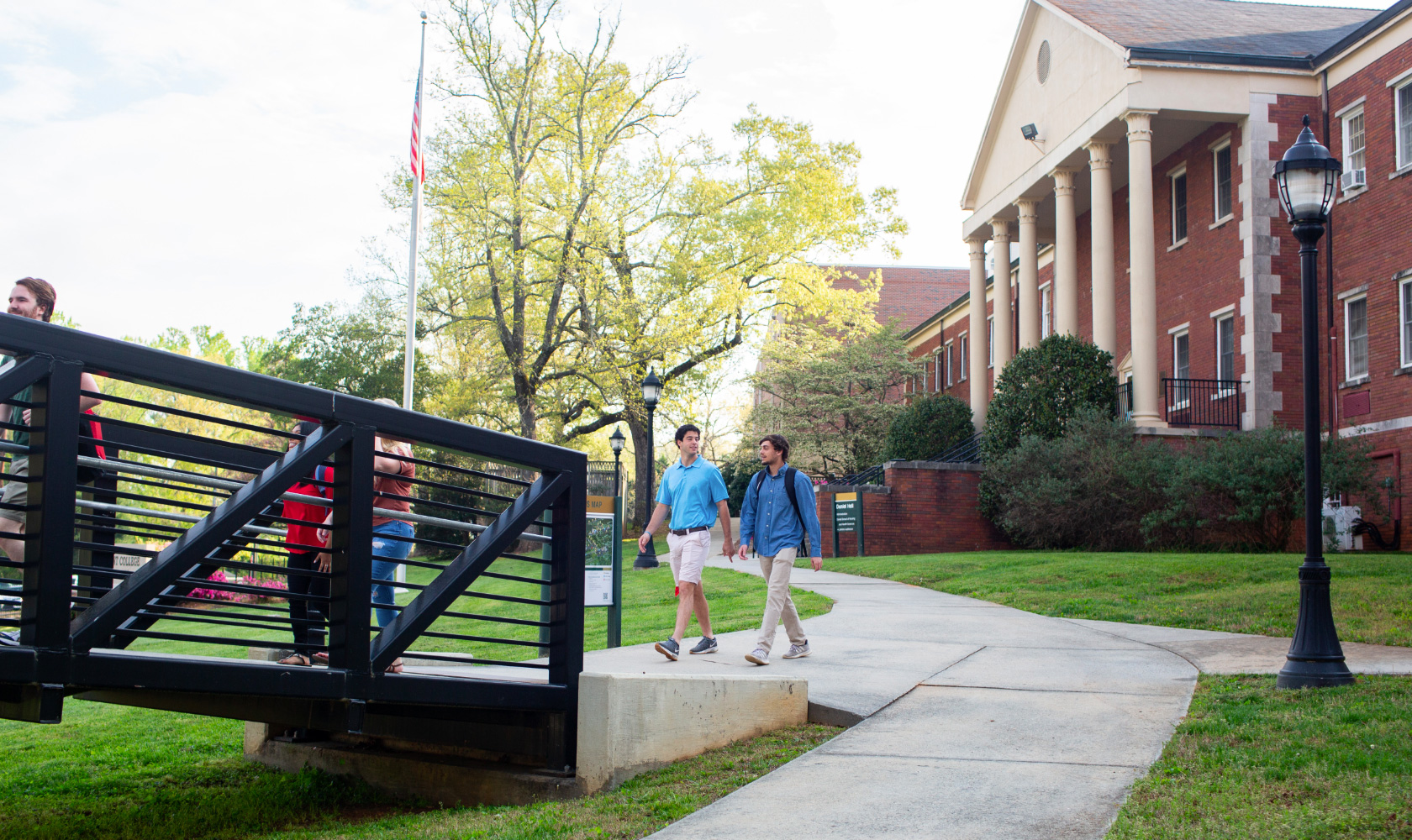 Students walking on a pathway on campus